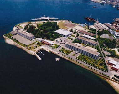 �C��ۈ���w�Z