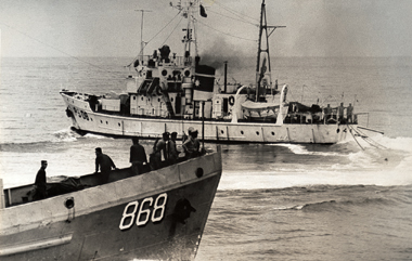 �����{���D�̂��ߖh�~���s�������D