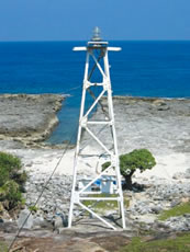 魚釣島灯台