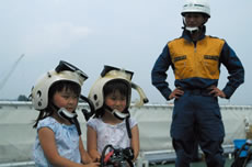 �C��ۈ��F�̉�̊���