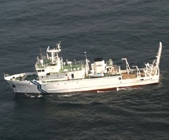 韓国海洋調査船「EARDO」