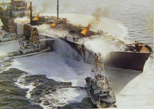 LPG�^���J�[�u��E�Y�m�ہv�����p�ŏՓˁA20���ԉ���