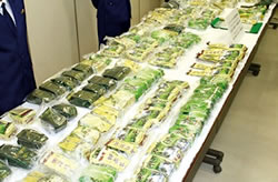 押収した覚せい剤