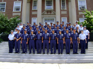 US�R�[�X�g�K�[�h�A�J�f�~�[�����w