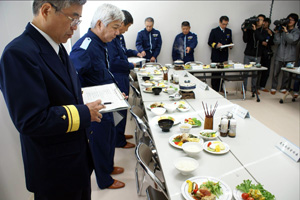 職員の健康にも配慮したメニュー