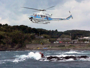 �@���~��m