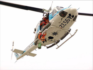 ����~���