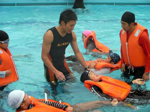 ��N�w�̃��C�t�W���P�b�g���p�̌�