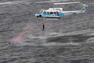 �ω{���ł̋~���P��