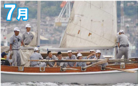 �������q