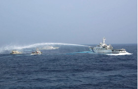 �S�ƕ����ɕ����K�����s�������D