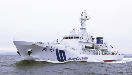 �����D�u��Ԃ�v�i�ЊQ�Ή��\�͂���������1,000�g���^�����D�j