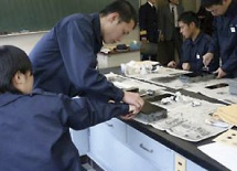 ���ƕ��i�i�Ɩ��F�ӎ��j