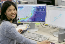 Web-GIS�T�[�r�X�̊Ǘ��E�^�p