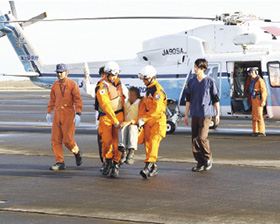 �m��~�}����