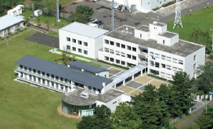 �C��ۈ��w�Z�{�镪�Z