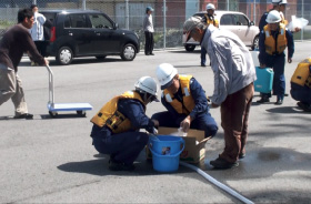 �����x���i�F�{�`�j