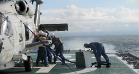 �C�㎩�q����]���@�Ƃ̔����P��