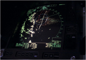 ���[�_�[�ɉf�����Ôg�i���ċ؁j�f��