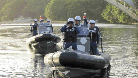 �p��p���ɂ�����x���̗l�q