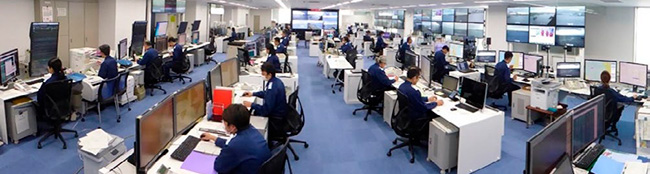 �ǐ����̏�