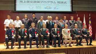 �J�u���ɂ�����֌W�@�֋y�ъe����g�Ƃ̋L�O�B�e