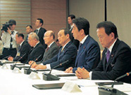 ��2��C��ۈ��̐������Ɋւ���֌W�t����c�̗l�q