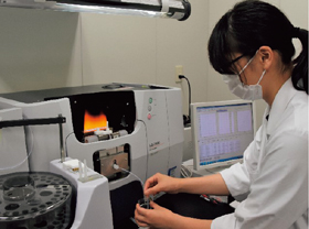 �C���̕��͍��