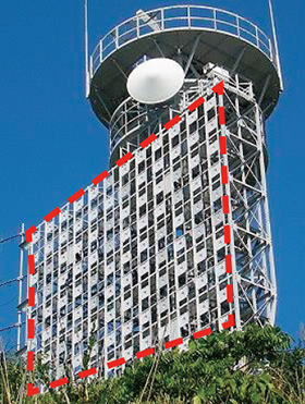 ���d���\����