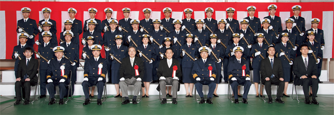 �C��ۈ���w�Z���Ɛ��Ɗݓc���t������b�y�ѐē����y��ʑ�b��ɂ��L�O�B�e