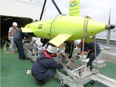 ��m������