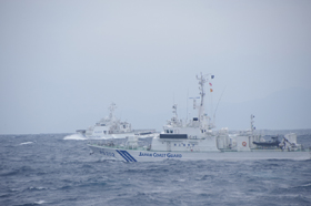 �s�R�D�̋����ǐՁE�Ď��P��