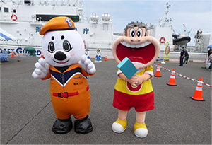 �K���K���N�ƃR���{03