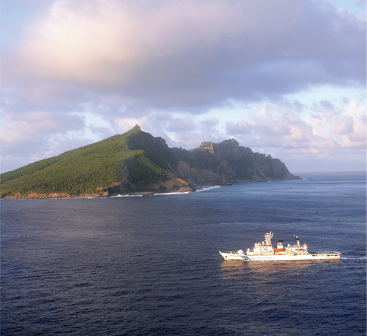 ��t�������ӊC��̗̊C�x���ɏ]�����鏄���D�u��イ���イ�v