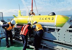 �C��n�`���������{�i�ʐ^�͑��ʑD�u���m�v���ڂ̂��́j