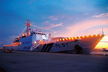 ���z�I�ȁu�Ђ��v���C�g�A�b�v