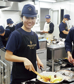 �]�� �M��