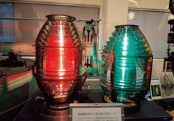 �ԁE�΂̐F�t�B���^����̓d���̖�����