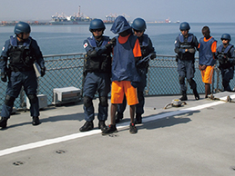 �\�}���A���ӊC��h���{����