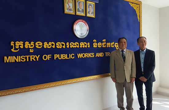 �J���{�W�A�Z�p�K��