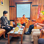 �����B��-1